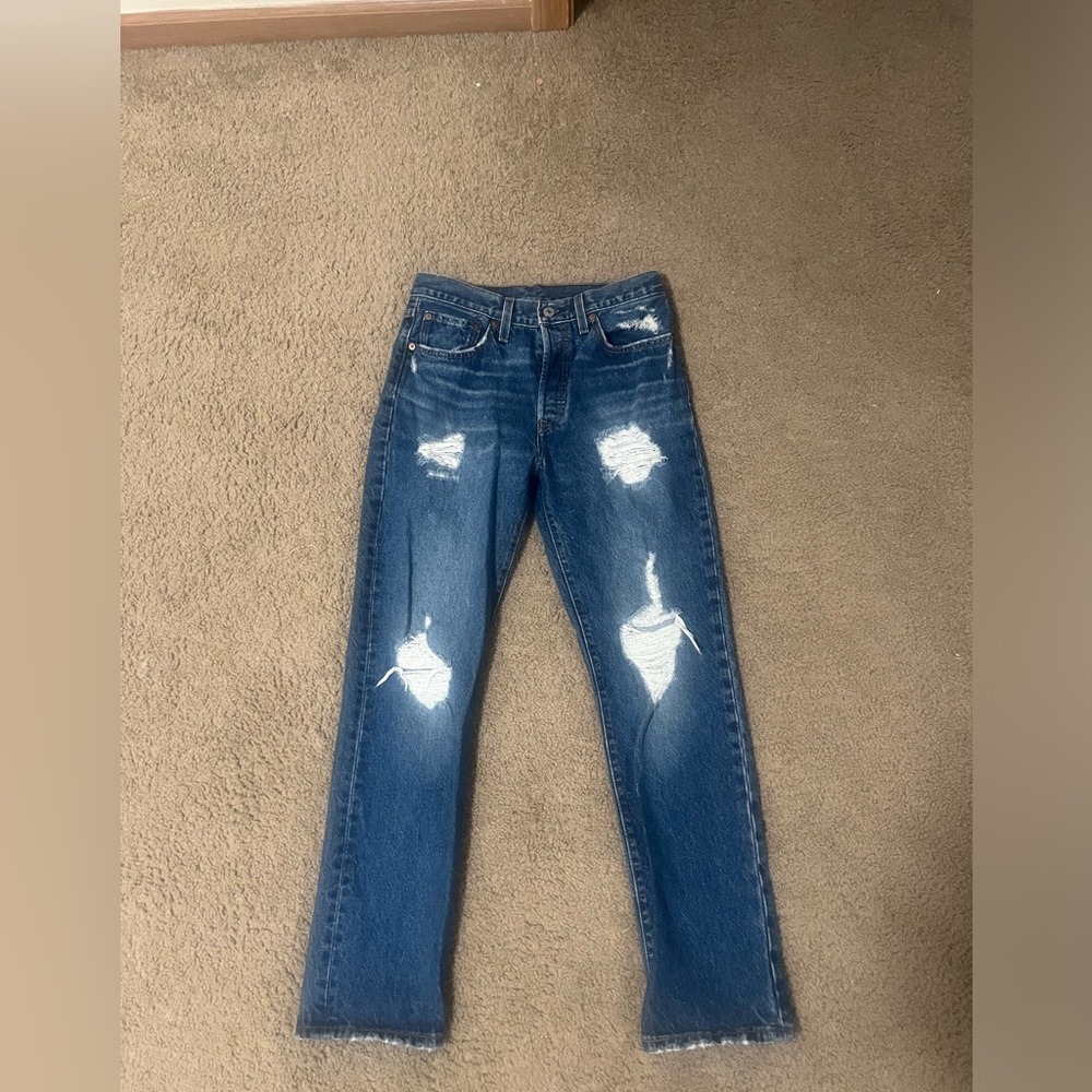 501 Levi Strauss Co. women’s cropped jeans